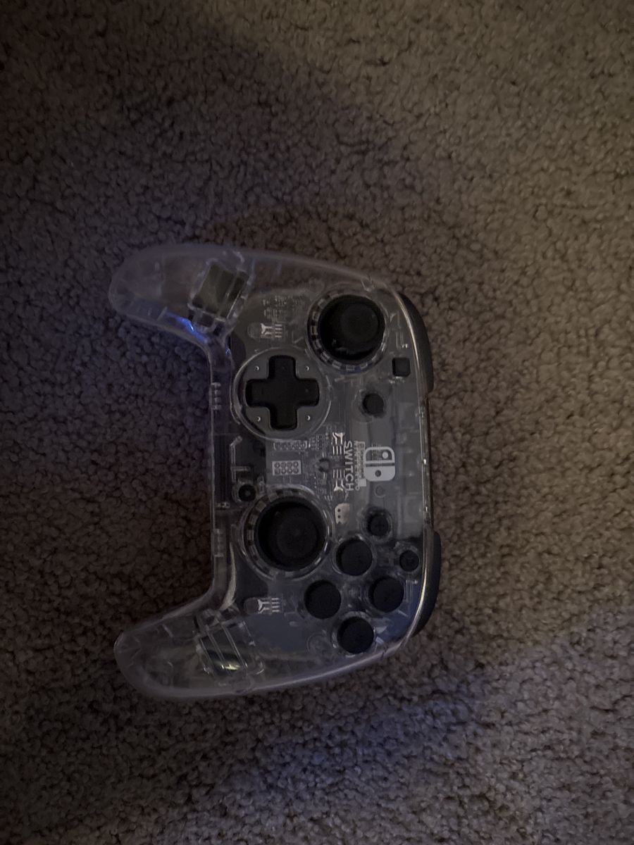 Nintendo Switch Pro Controller - Clear Transparent Edition
