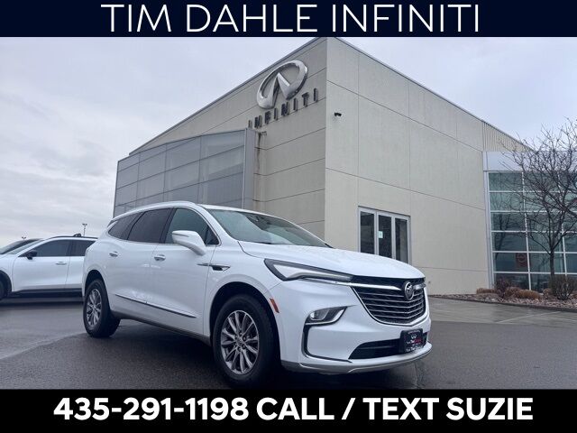 2022 Buick Enclave Essence