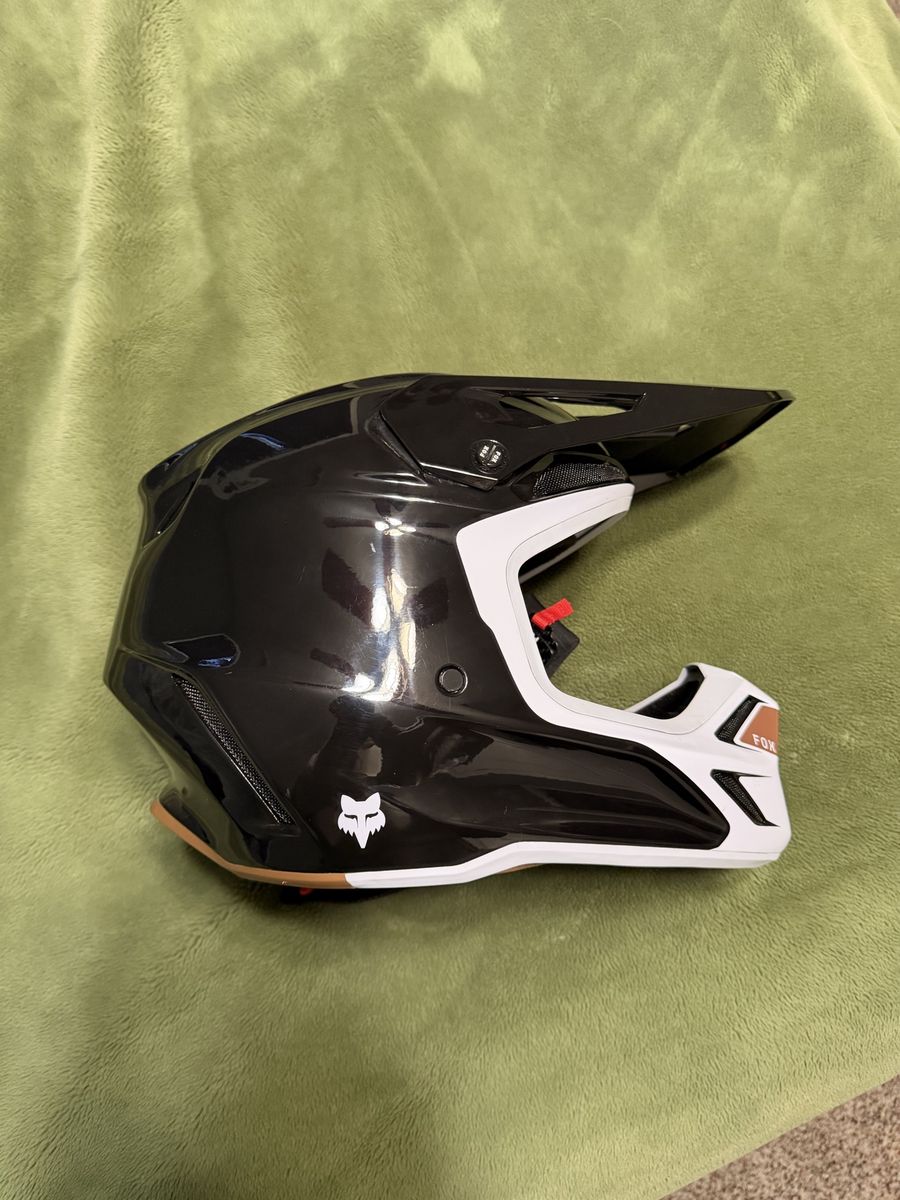 Fox V3 RS Optical Helmet