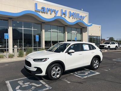 2025 Honda HR-V LX