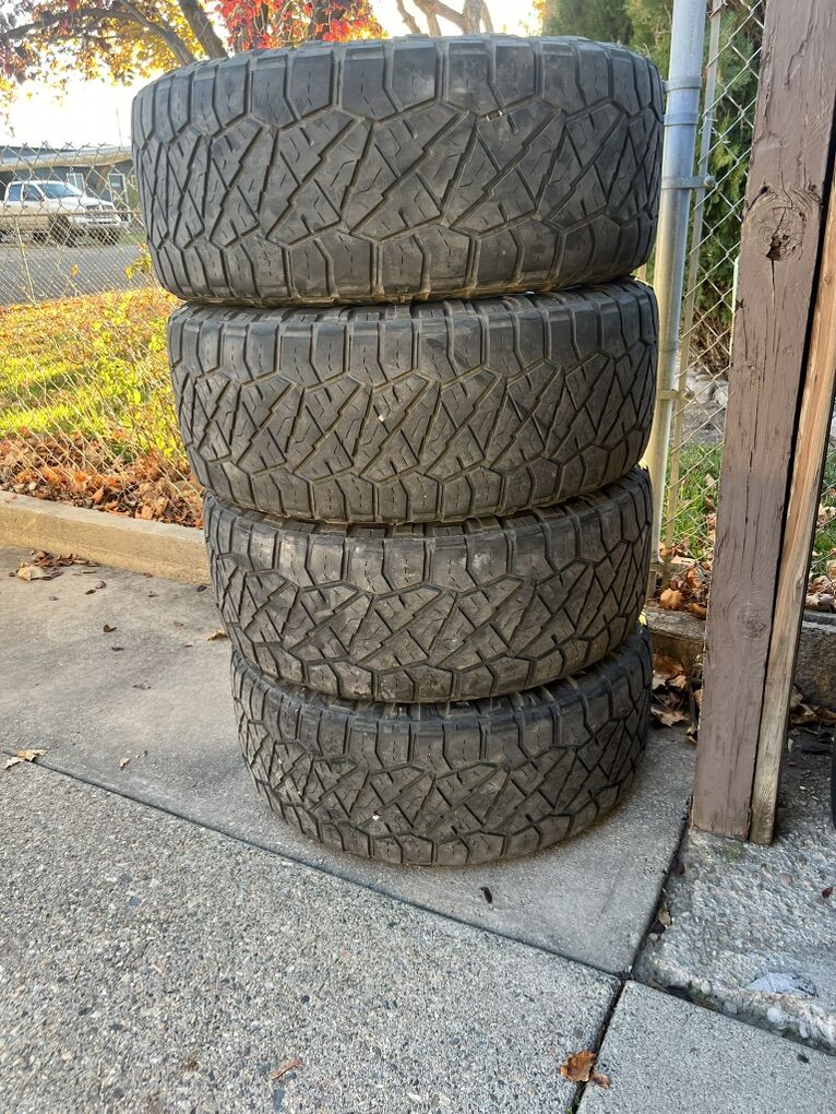 295/60r20 Nitto Ridge Grappler