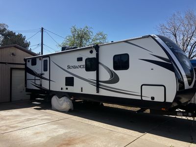 2018 Sundance travel trailer $22,000.00 OBO