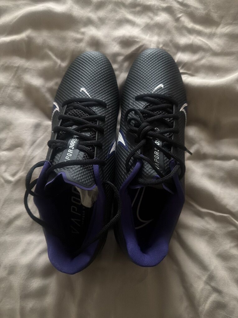 Vapor Nike Cleats Size 10
