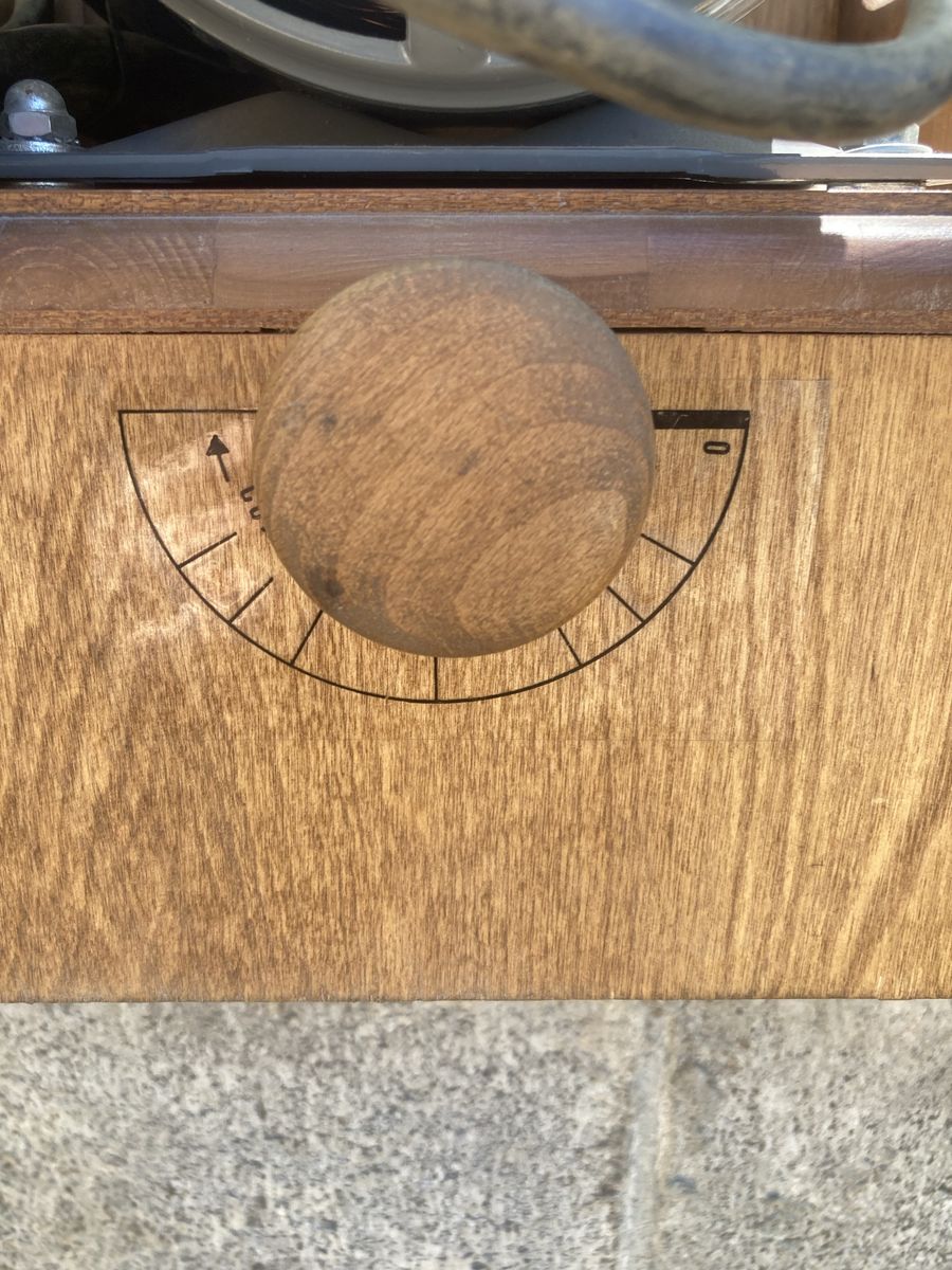 Main image 8