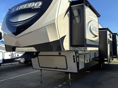 2018 Keystone Laredo