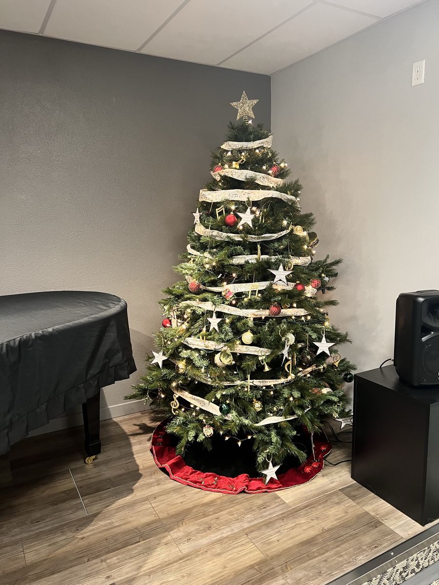 Beautiful 7-Foot Artificial Christmas Tree – $25