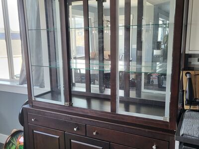 China cupboard/hutch and dining table/chairs-MAKE AN OFFER