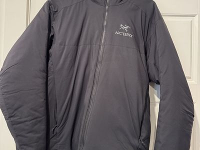 Arc’teryc Atom hoodie