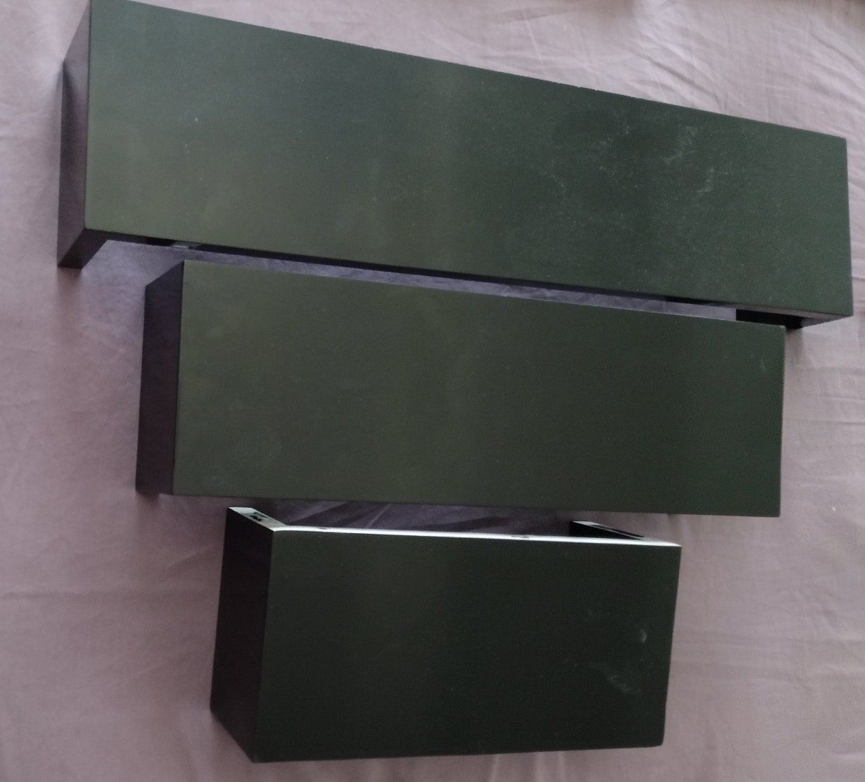 Main image 3