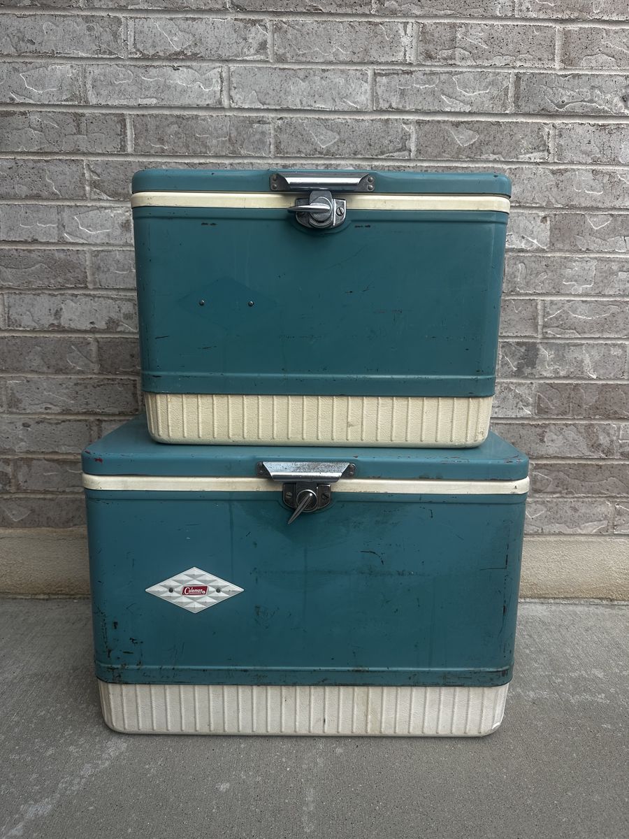 Vintage Teal Coleman Diamond Logo Metal Ice Chest Cooler with Tray Inserts and Bottle Opener on Side