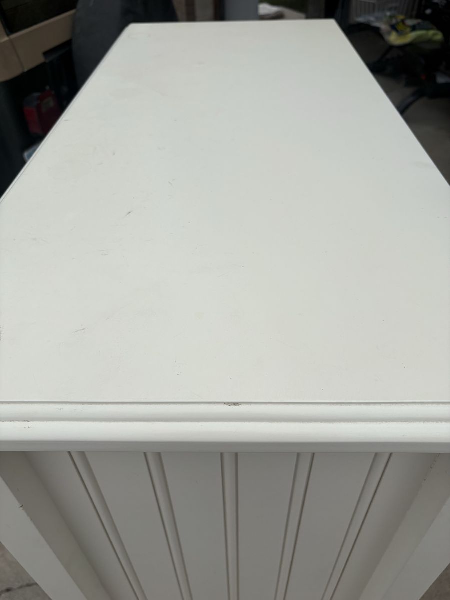 Main image 3