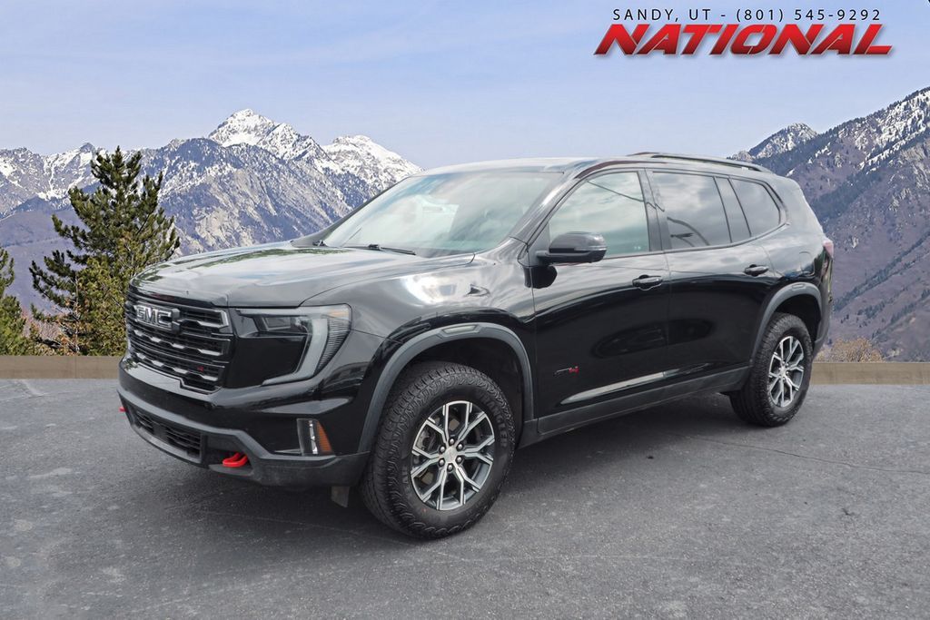 2024 GMC Acadia AT4