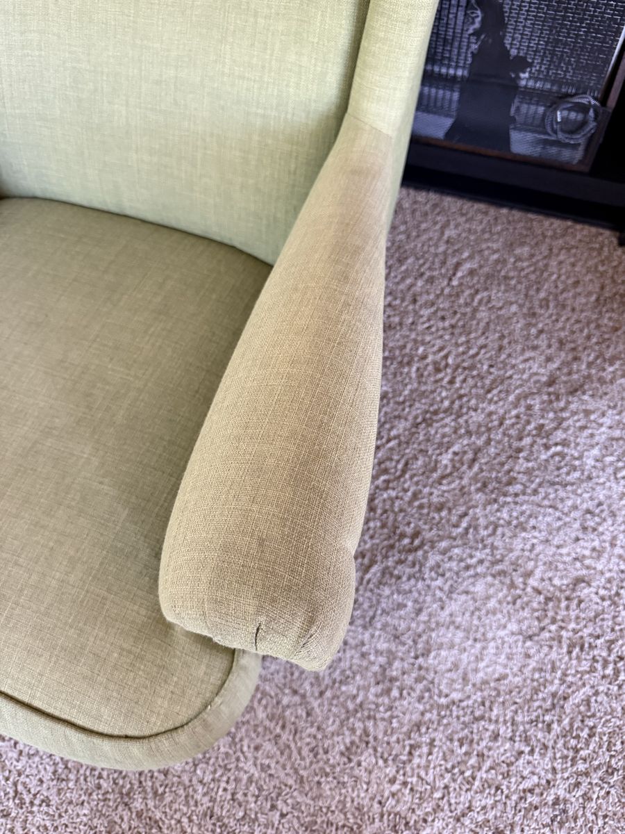 Main image 3