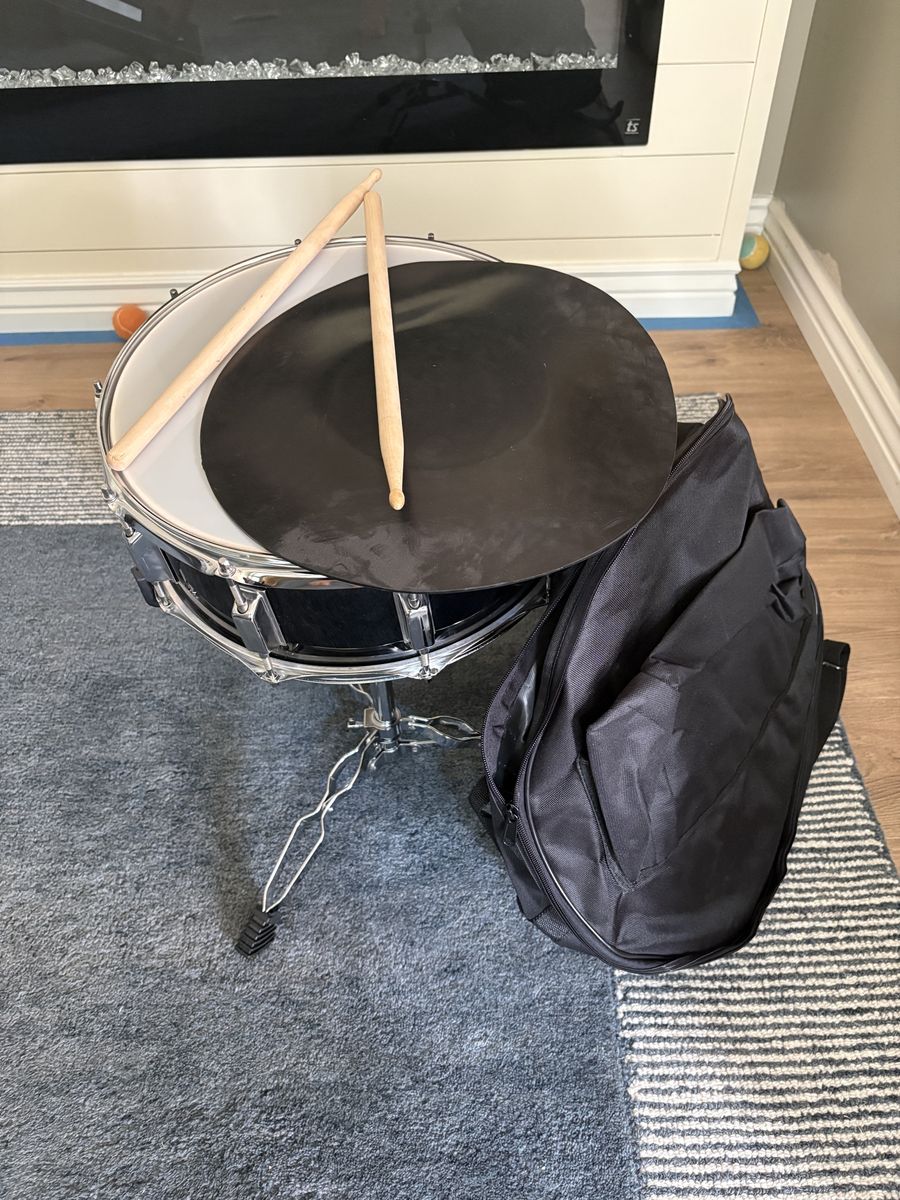 Snare Drum Kit with Stand, Practice Pad, Drumsticks, and Carrying Bag - Great for Beginners