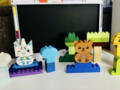 LEGO DUPLO Animal Train Set Bricks with Giraffe Bear Unicorn