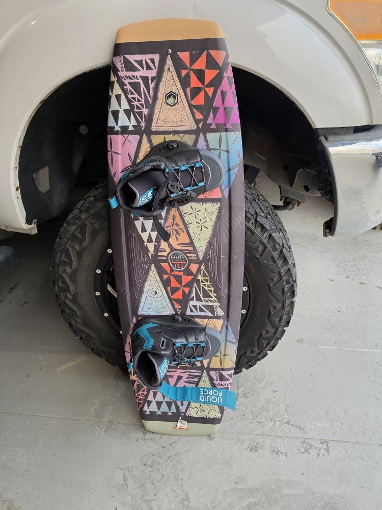 kids Liquid Force Fury 125 wakeboard.