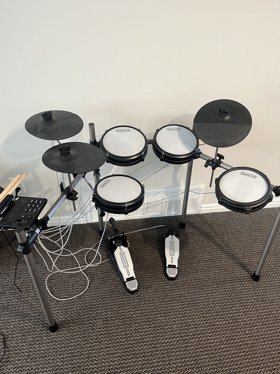 Simmons titan 20 electric drum set