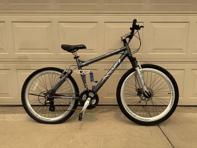 Genesis Mountain Bike