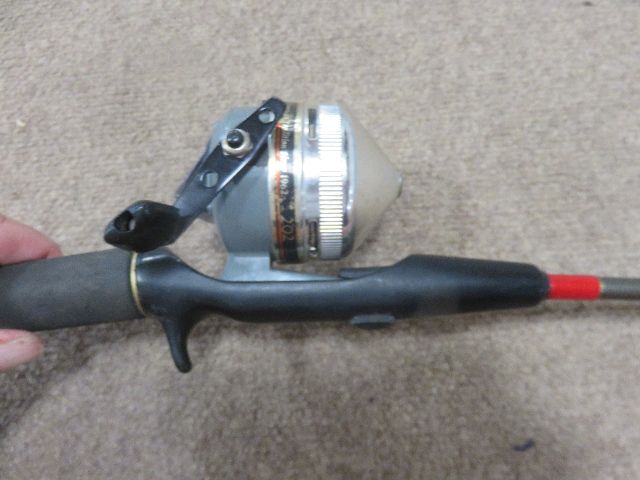 ZEBCO MODEL #202 REEL AND ZEBCO CRAPPIE ROD COMBINATION
