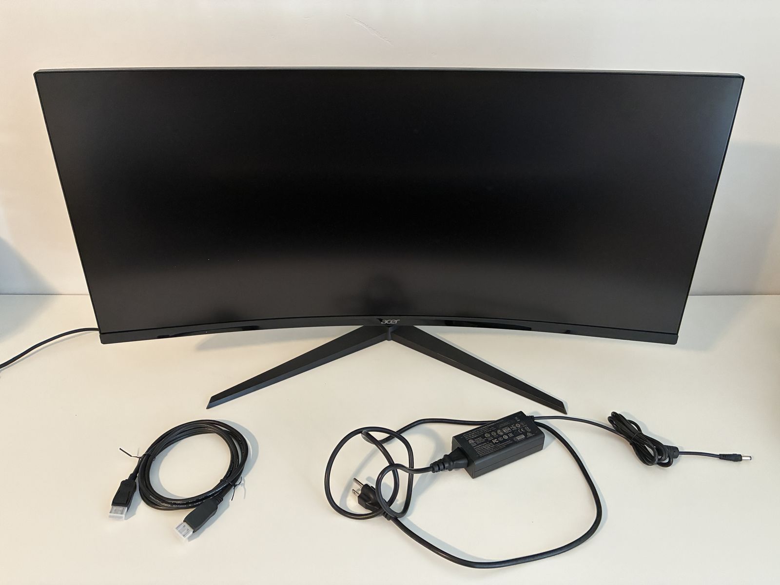 Acer 34" Monitor Display