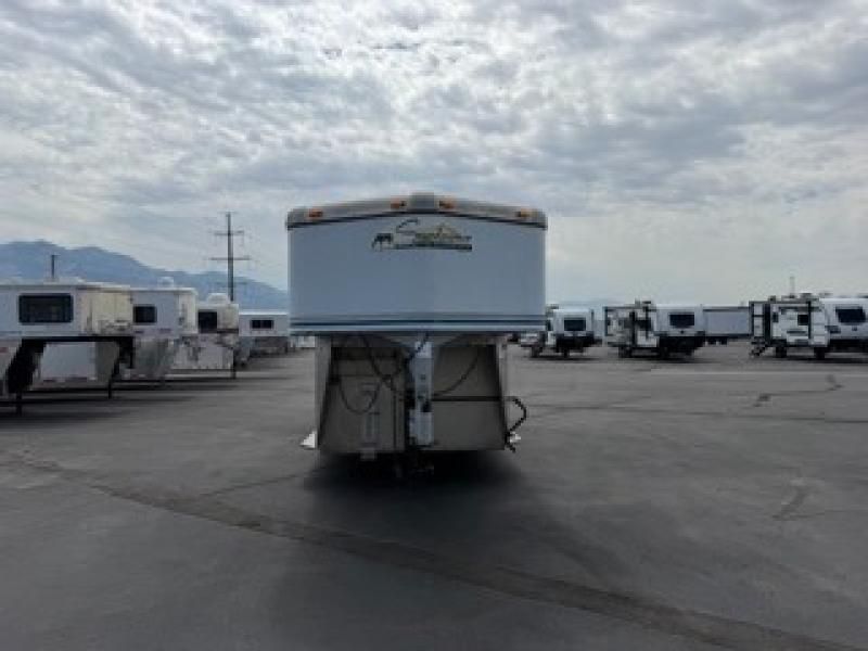 Used 1999 Sundowner Trailers Sundowner 3 Horse Gooseneck