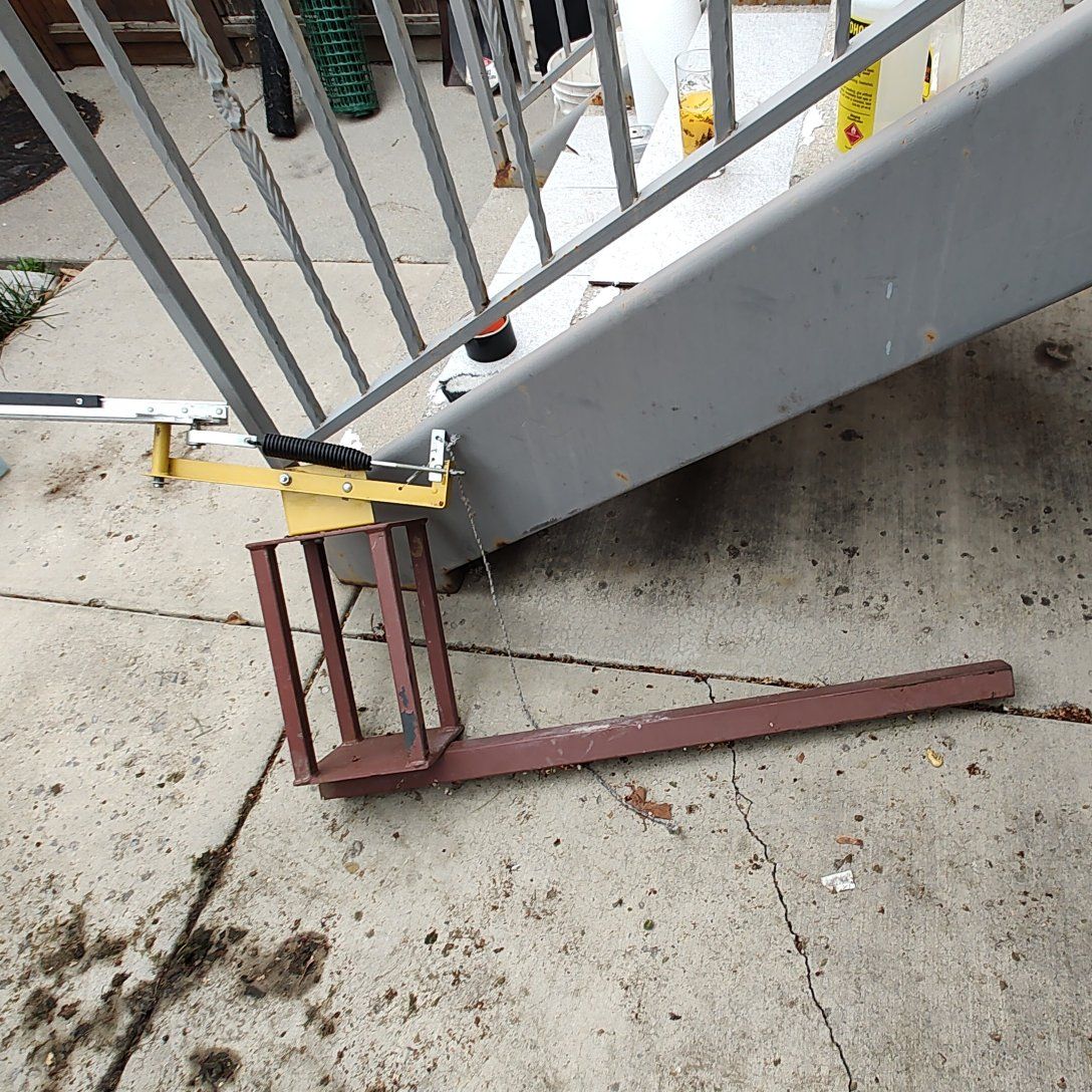 homemade receiver hitch clay pigeon thrower rad!