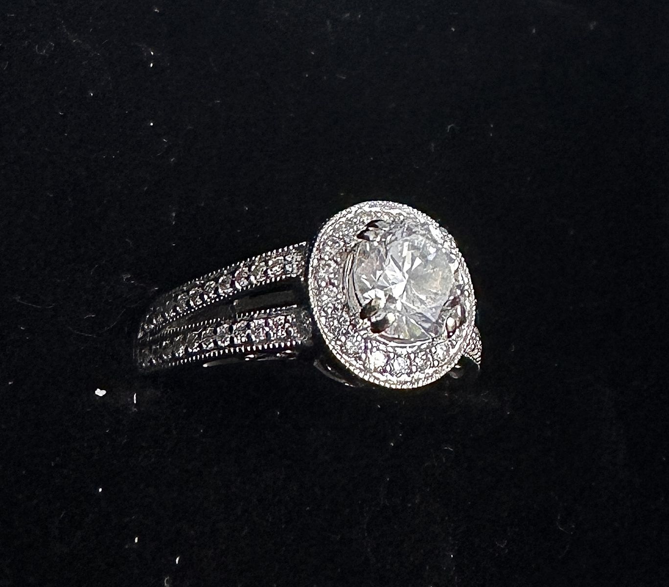 Engagement wedding ring