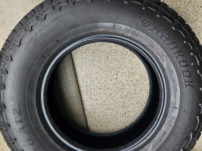 (NEW) 265X70X17Hankook dynapro AT2 tires