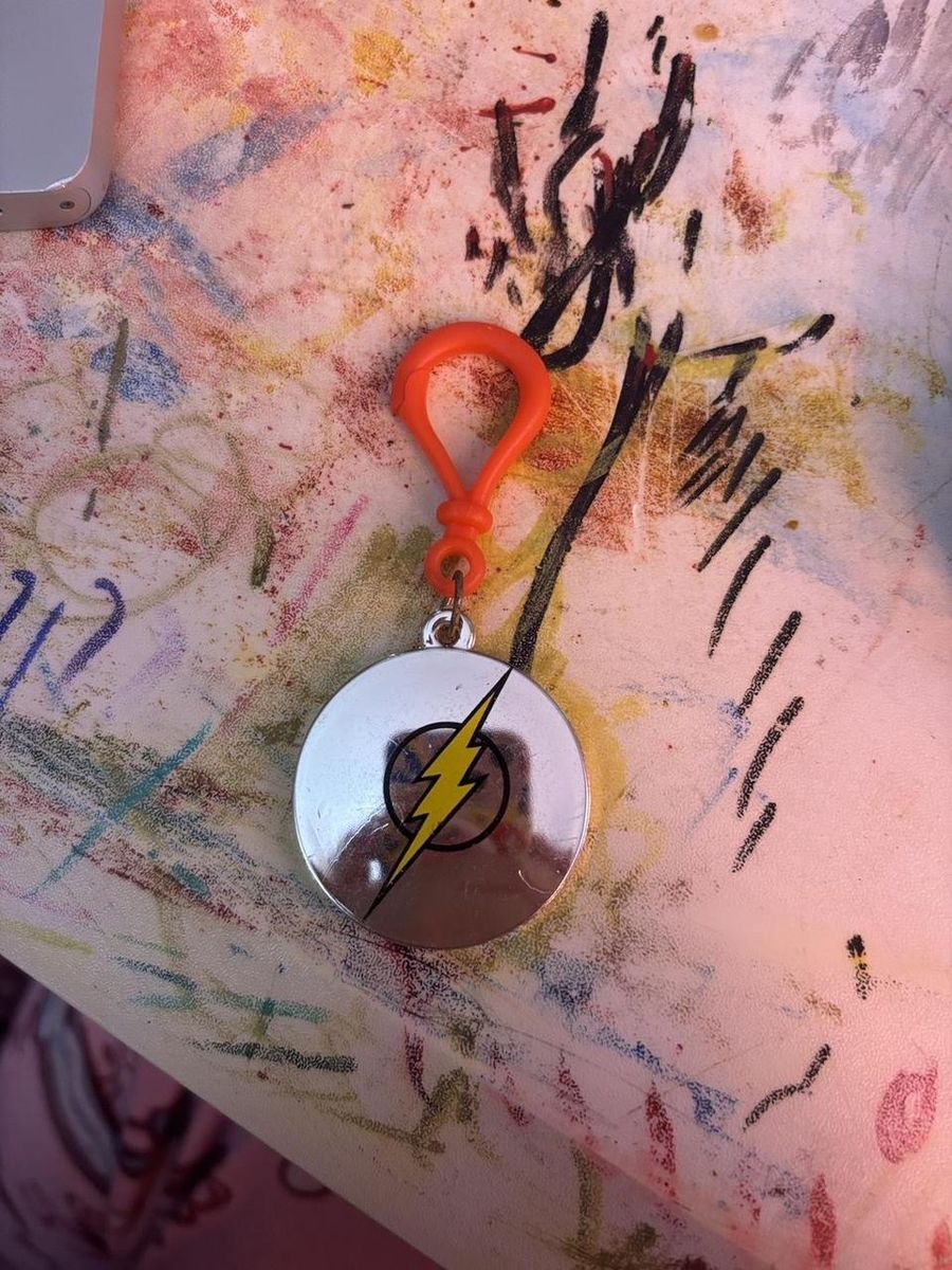 Flash Logo Keychain DC Comics Super Hero Round Metal Key Ring with Orange Clip