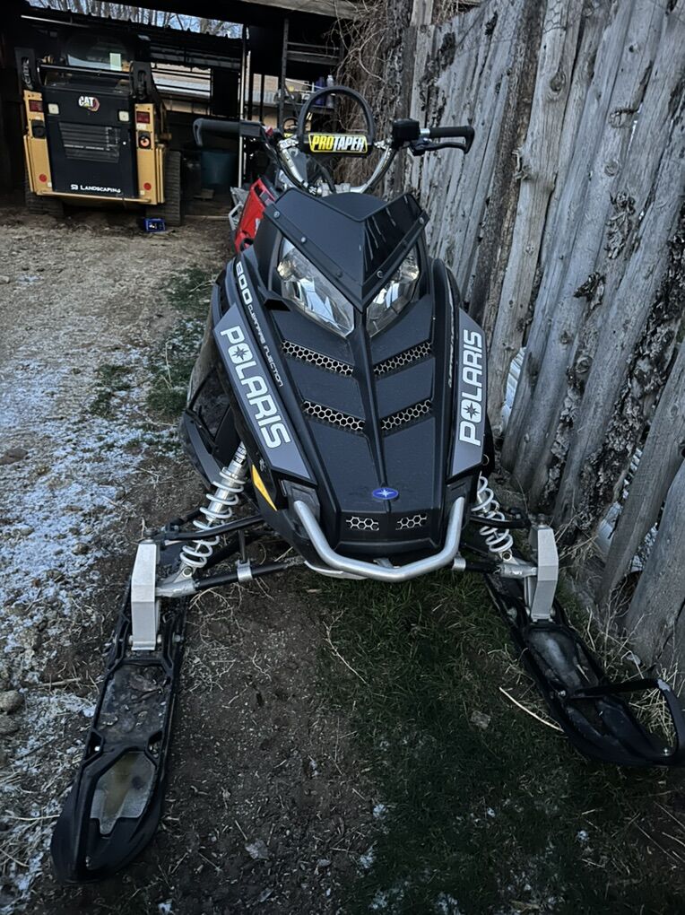 2013 Polaris RMK 800 Snowmobile
