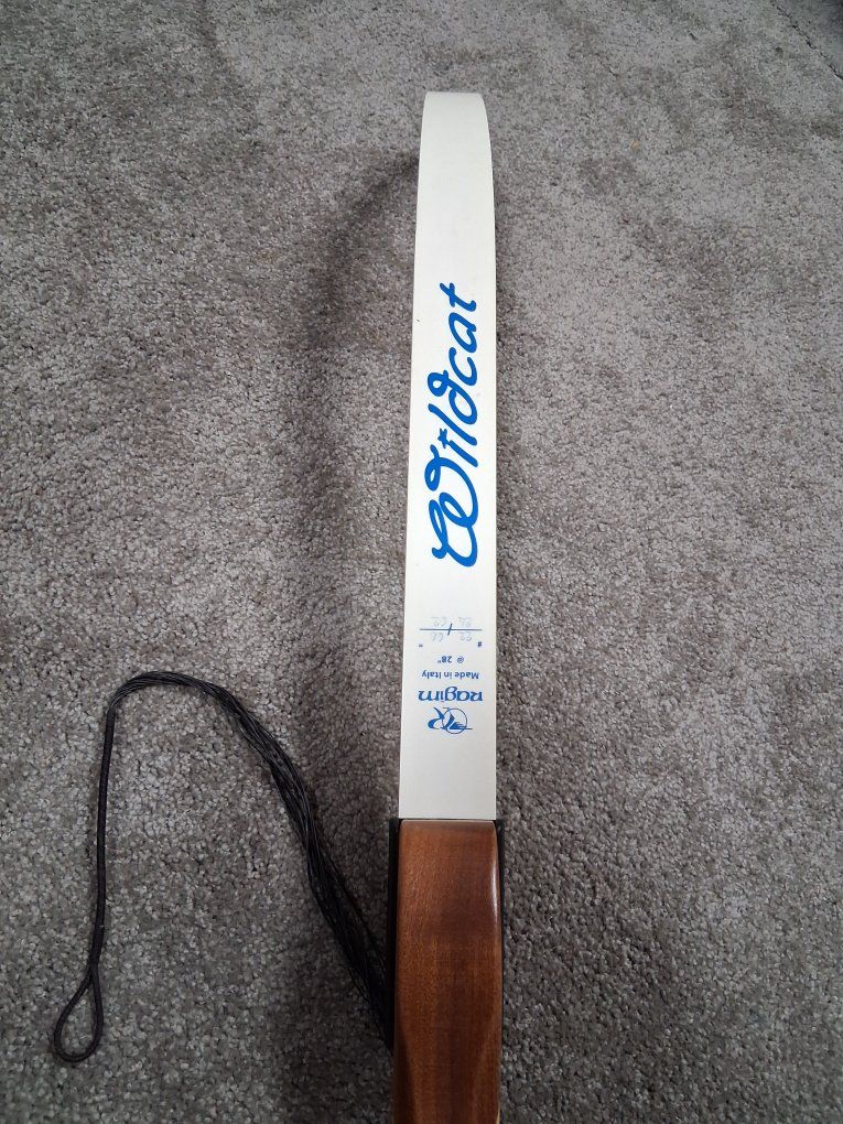 WildCat Bow Made in Italy 28" Bow Nice!