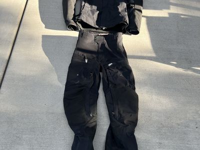Mosko Moto Basilisk IR Jacket & Pants