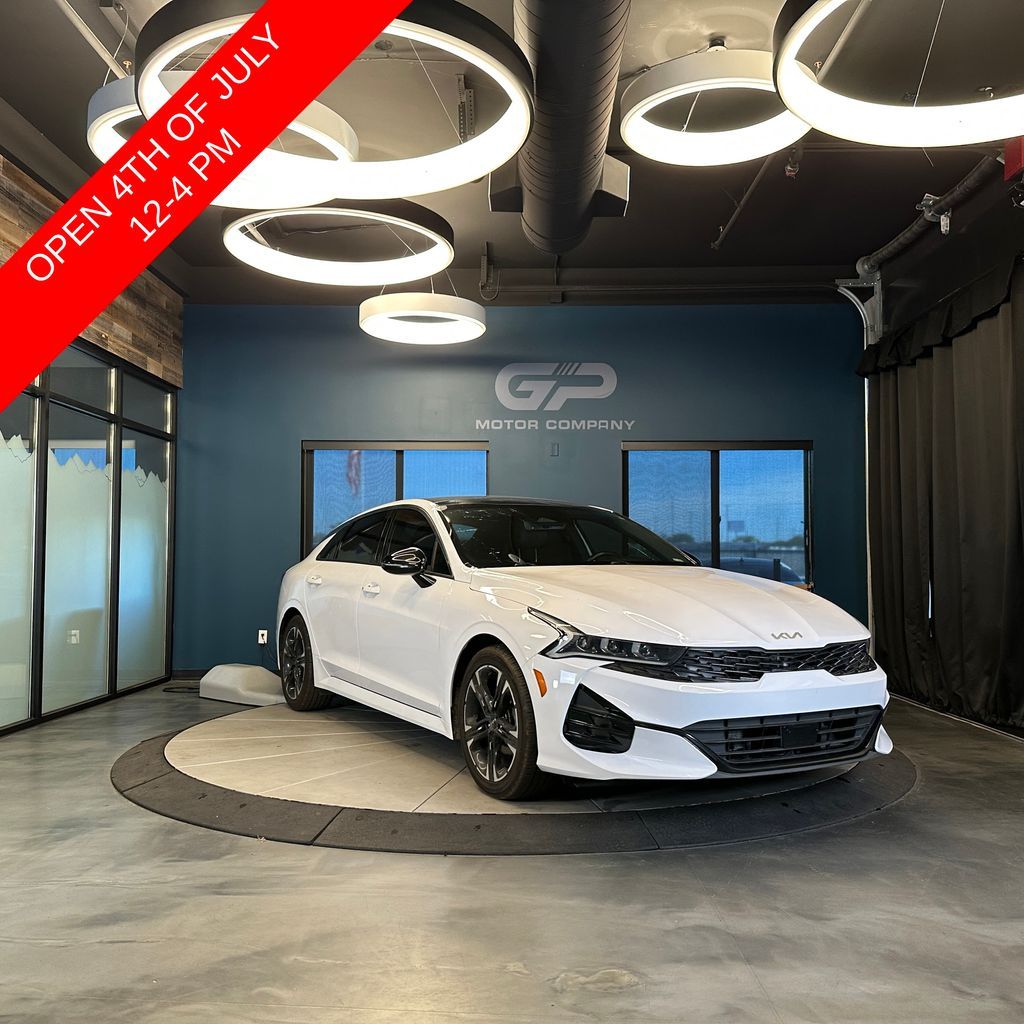 2022 Kia K5 GT-Line