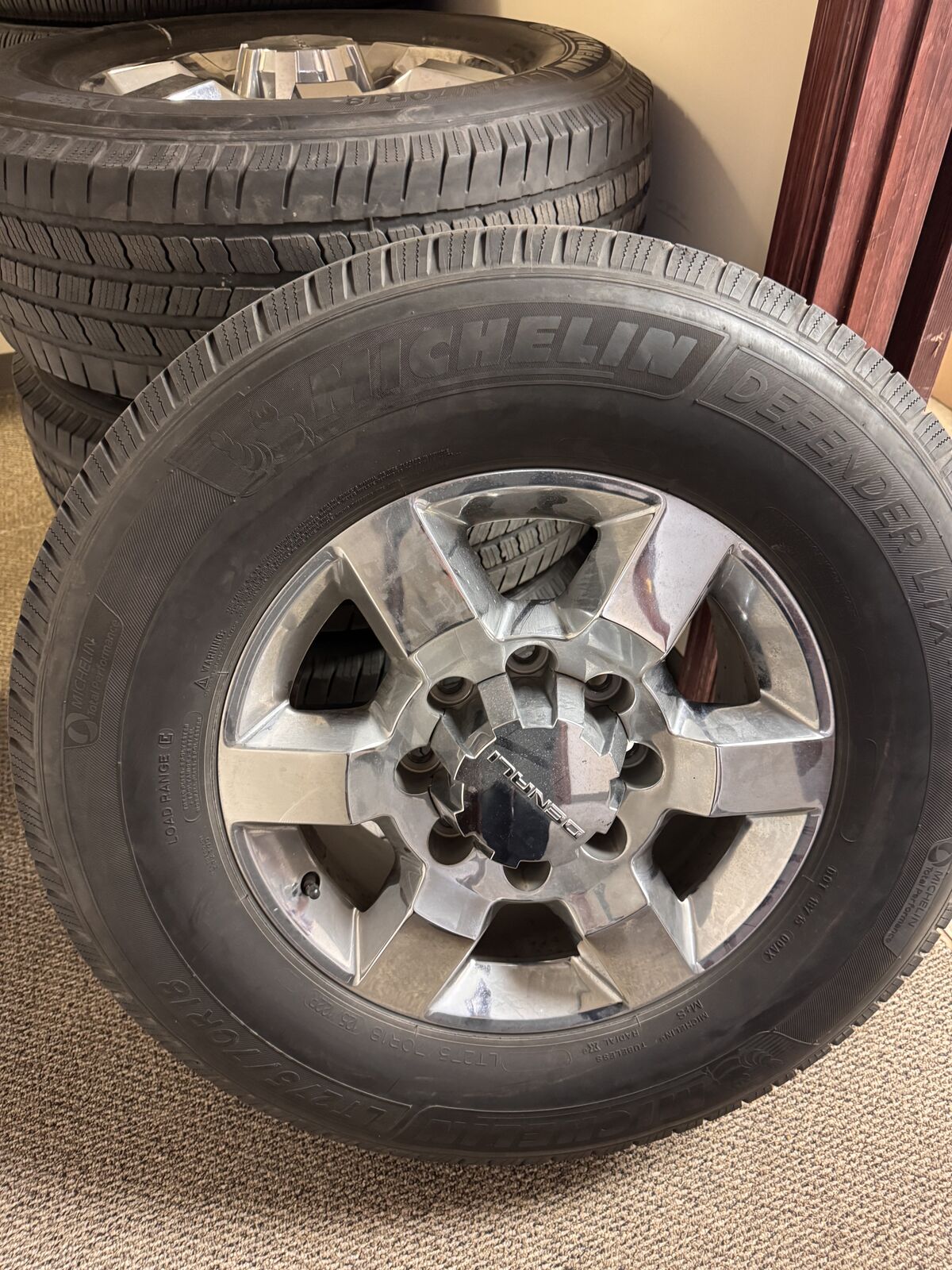 GMC 3500 Wheels & Tires