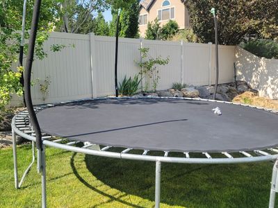 14' trampoline