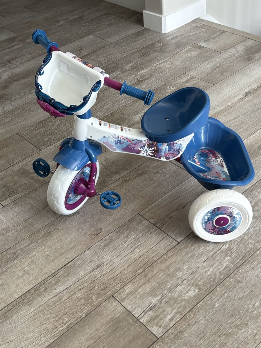 Huffy Disney Frozen 2-in-1 Kids Tricycle