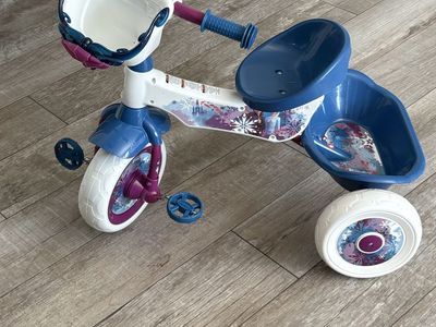 Huffy Disney Frozen 2-in-1 Kids Tricycle