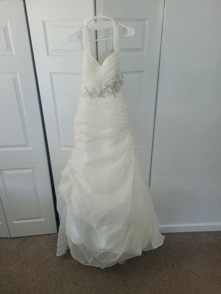 Disney Alfred Angelo Wedding dress