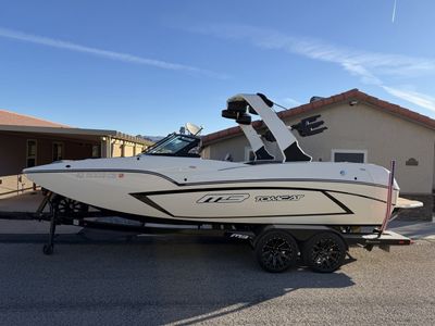 MB SPORTS F22 TOMCAT ALPHA