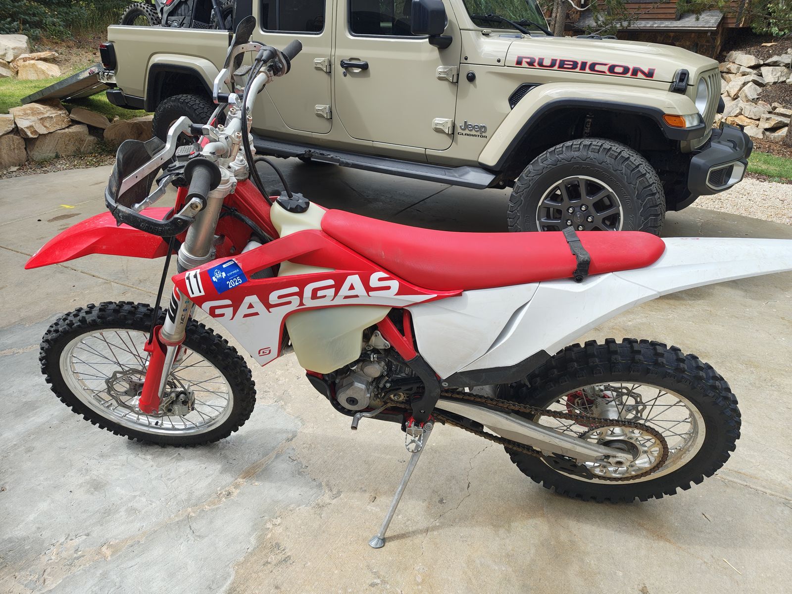 2022 Gas Has ex 250f with very low miles
