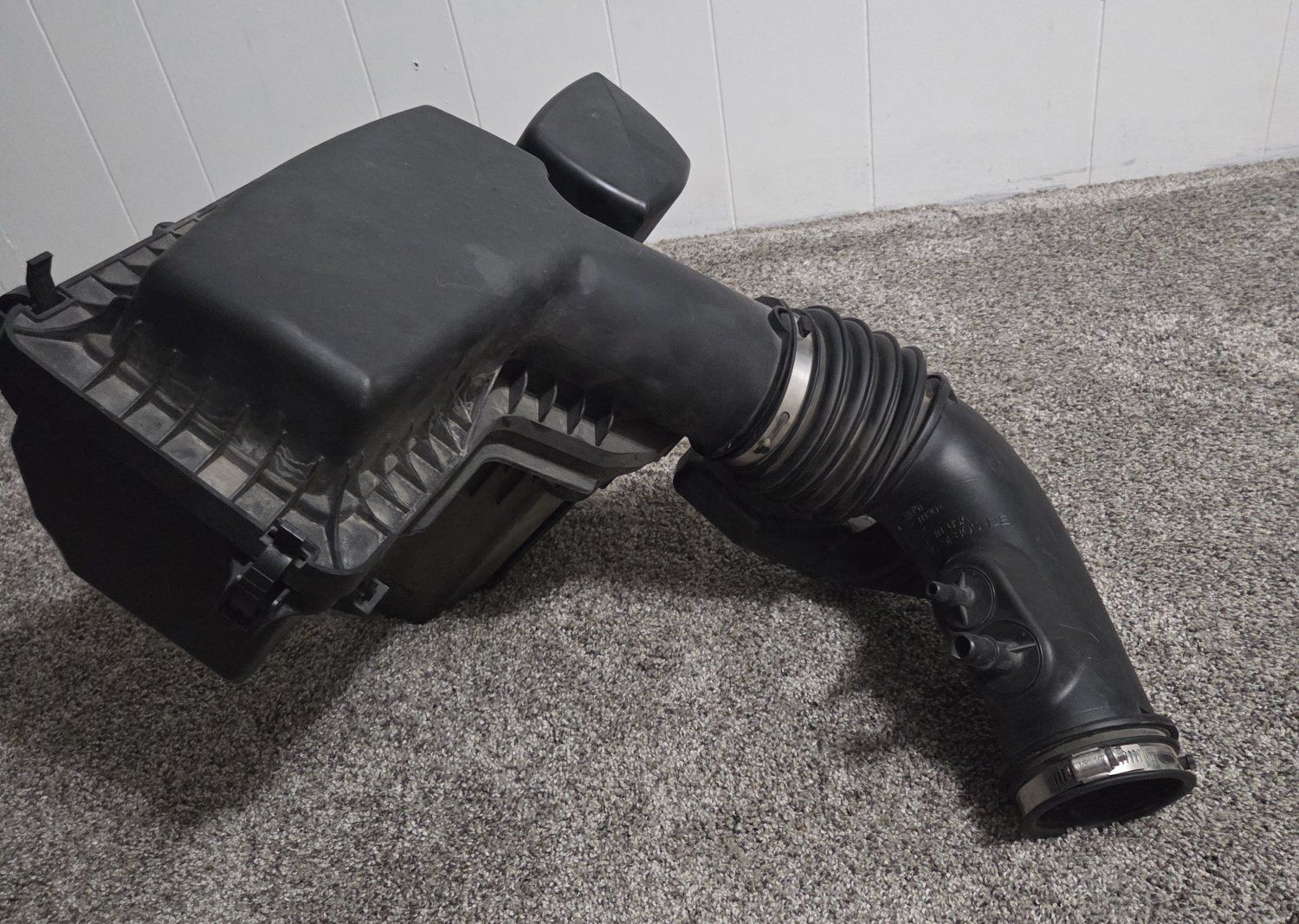 2015 V6 Mustang OEM Air Intake