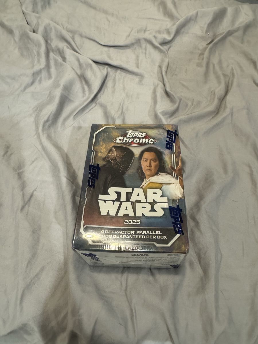 Topps Chrome Star Wars 2025 Trading Card Box - 4 Refractor Parallel RDs Guaranteed