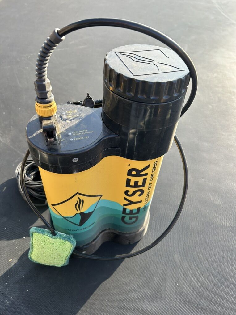 Geyser Portable Shower System