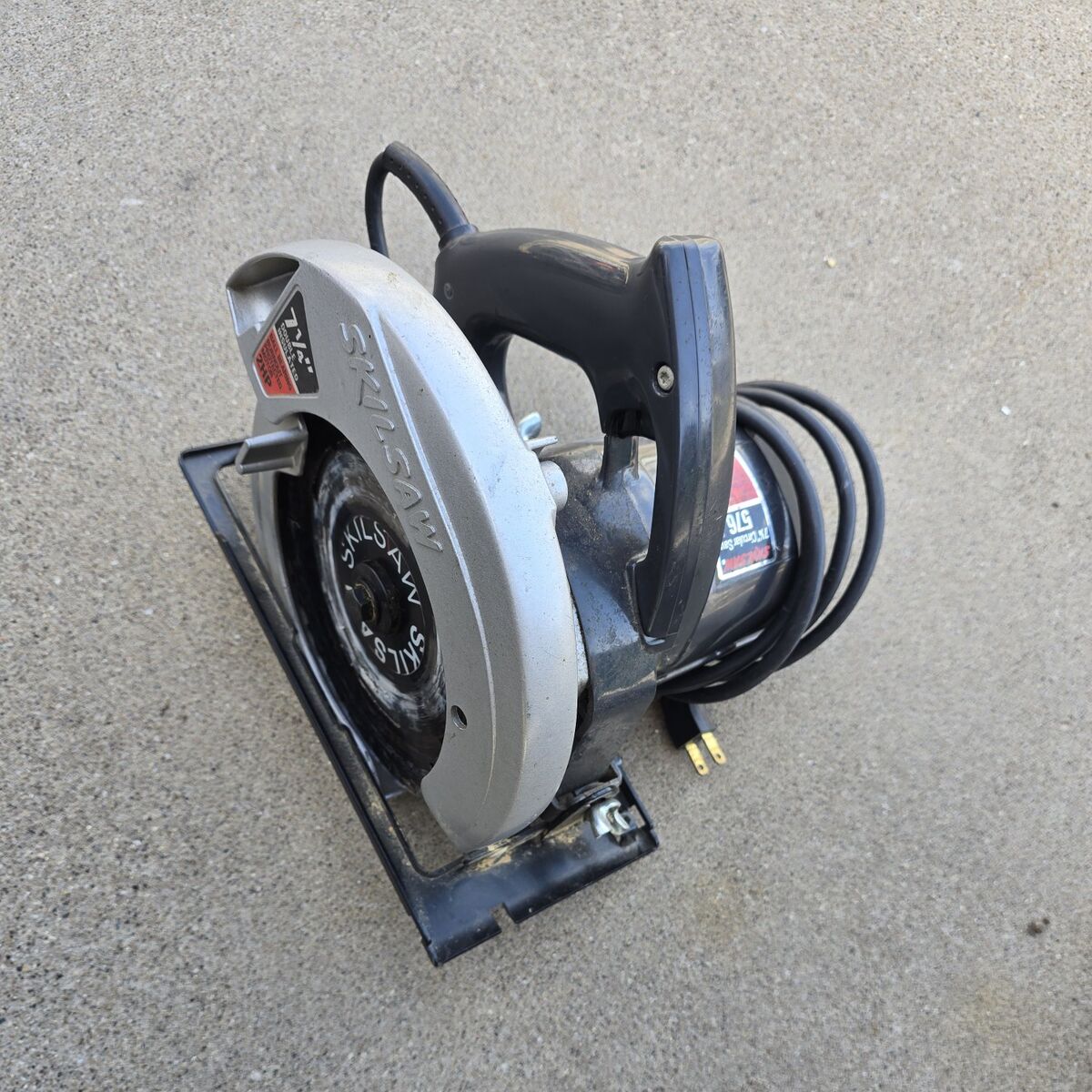 Skilsaw Circular Saw