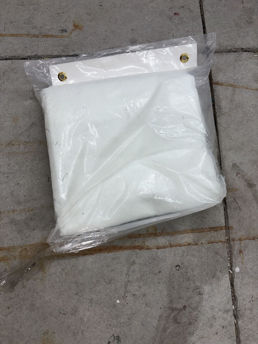 Main image 4