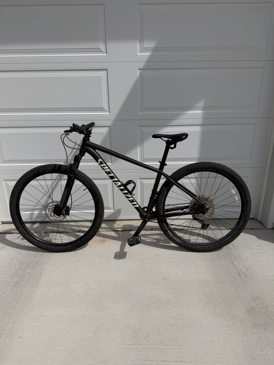 Specialized Rockhopper Elite 29 2022