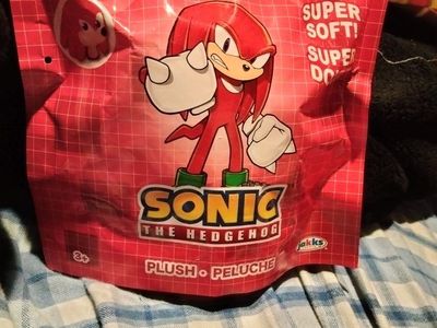 knuckles plush