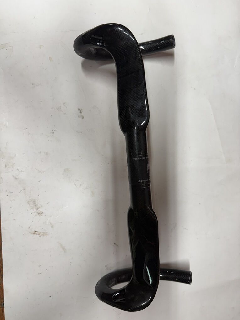 Hardly Used Carbon drop bars