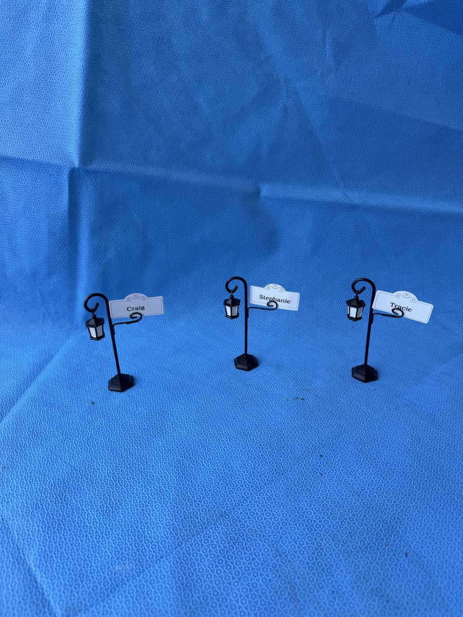 Lamp Place Card Holder