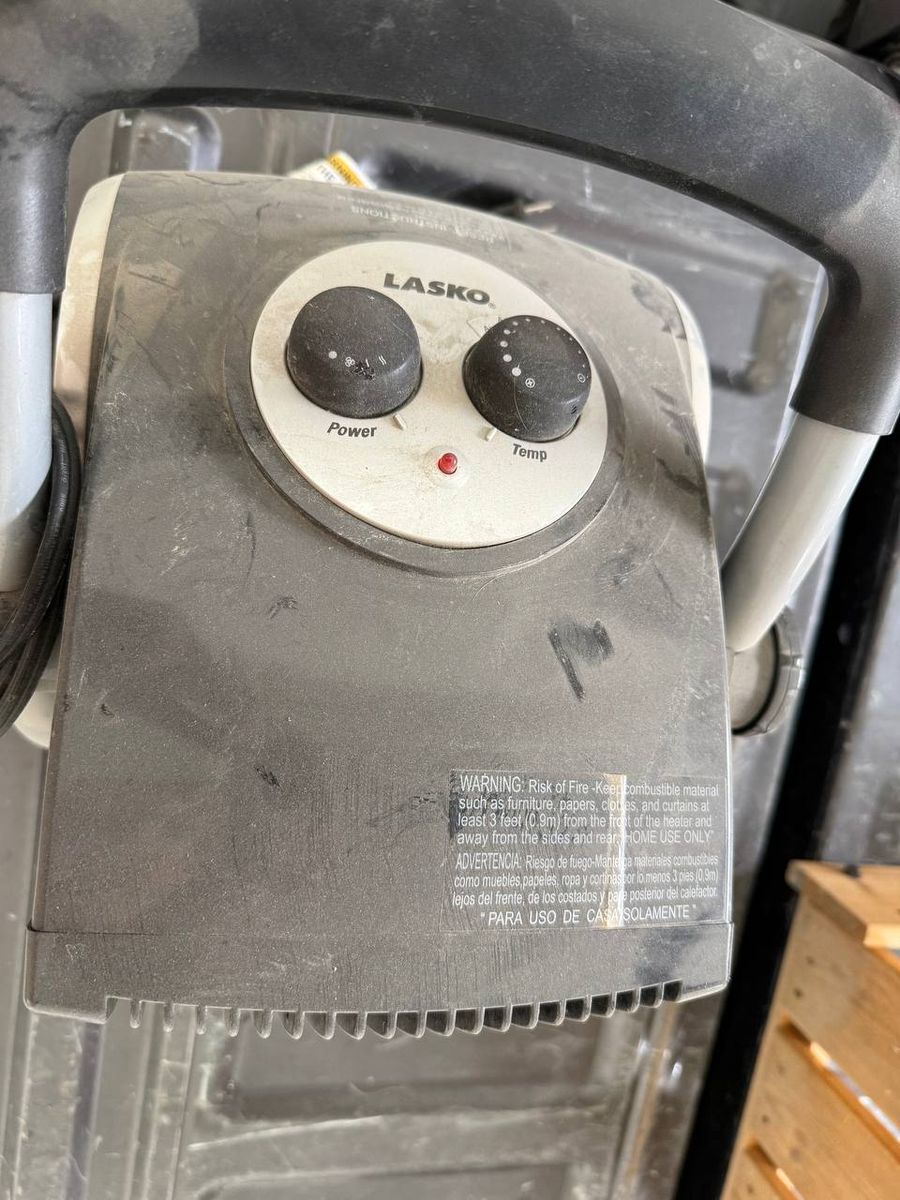 Lasko portable ceramic heater